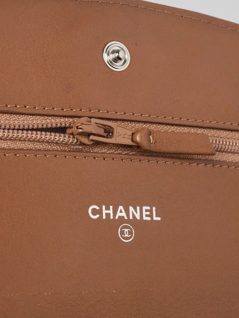 Chanel Bronze Quilted Patent Leather Brilliant CC WOC Clutch Bag - Picture 7 of 11